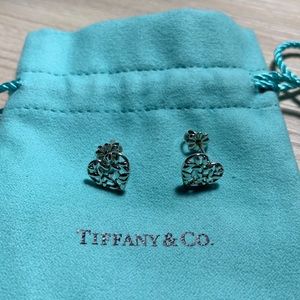 Tiffany & Co. Elsa Peretti Olive Leaf Heart Earrings